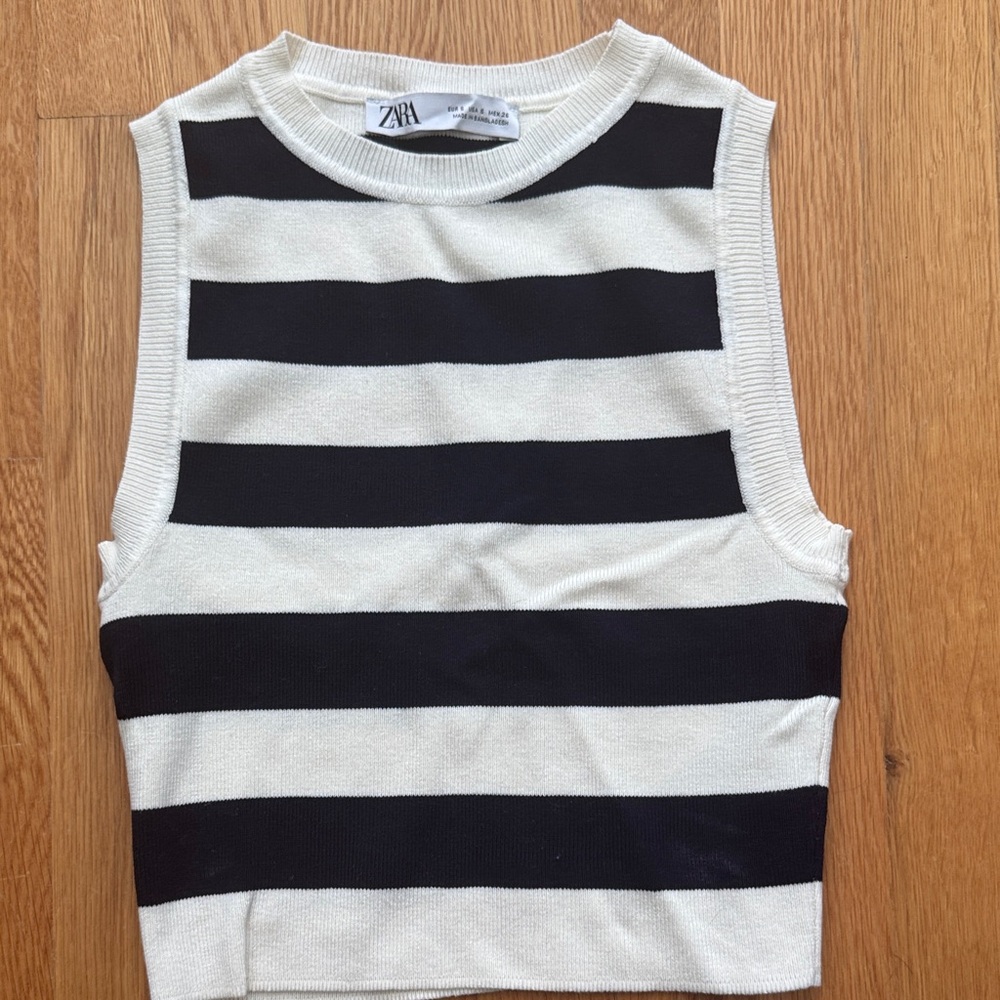 Zara Monochrome Striped Sleeveless Top